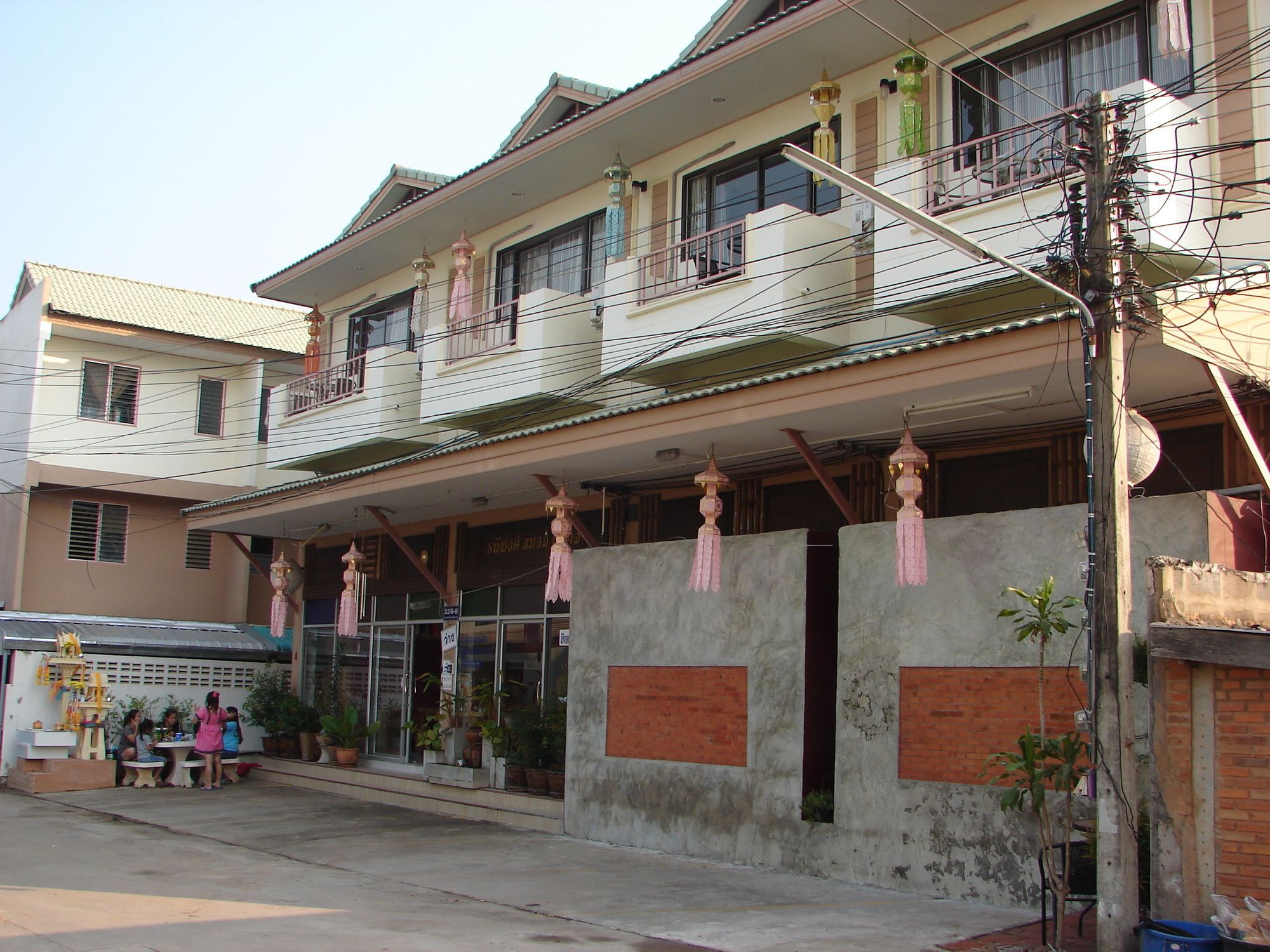 Rapeepong Hotel Nan Exterior photo